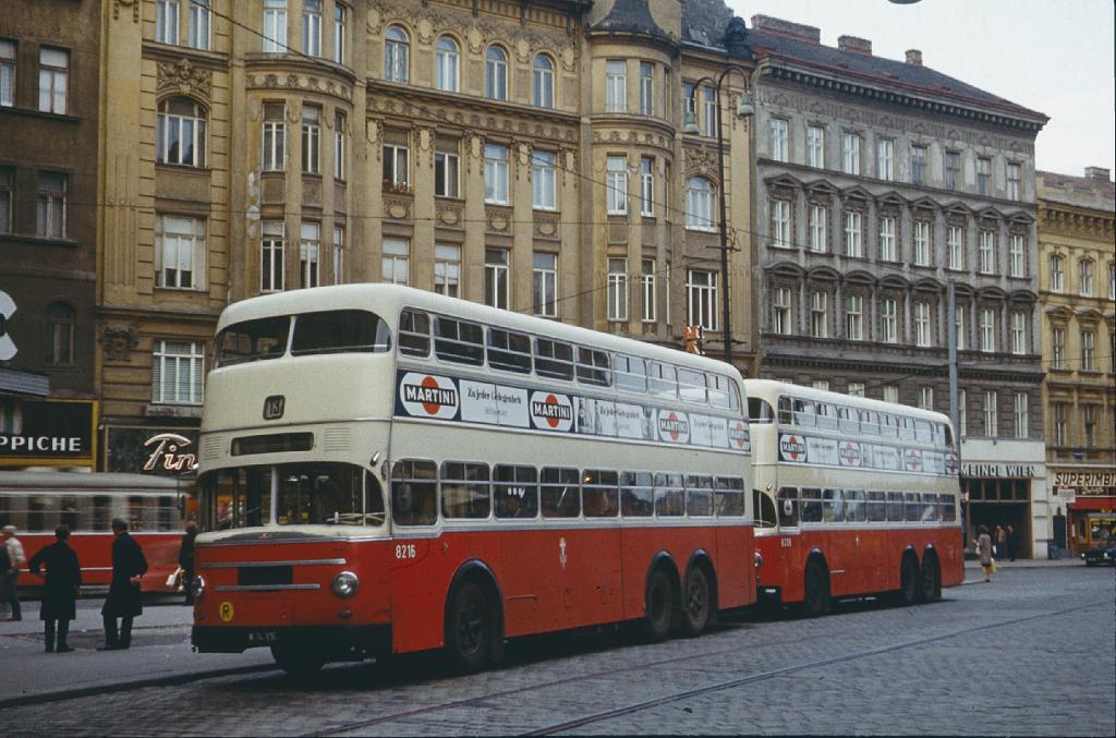 wien-0001.jpg - Doppeldecker in Wien