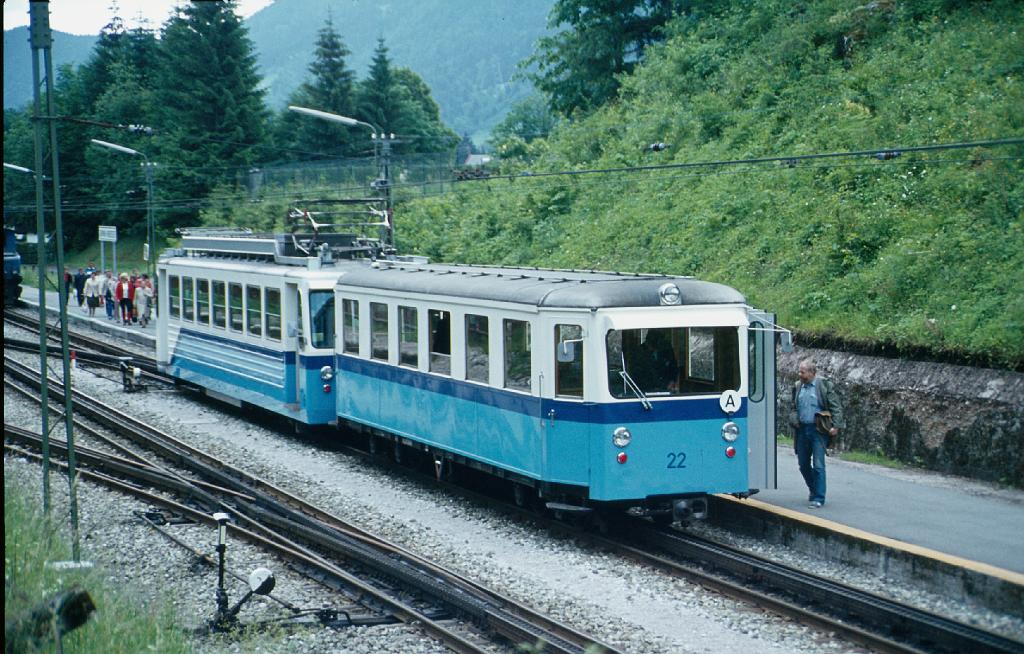 B1_eisenbahn_0056.jpg - Zugspitzbahn im Sommer 1982